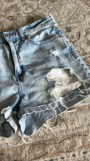 American Eagle Mom Short Jean thumbnail 7