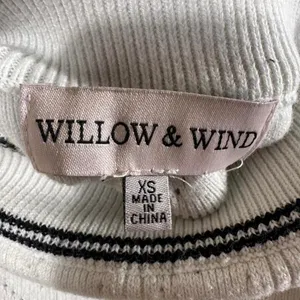 X308. Willow & Wind white pleated skirt with black stripes Size XS thumbnail 2