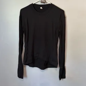 Lululemon Size 8 Close to Crossing Long Sleeve shirt Black Active #1000 thumbnail 2
