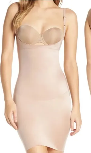 $92 NWOT Spanx SmartGrip Open-Bust Full Slip in Foundation S thumbnail 1
