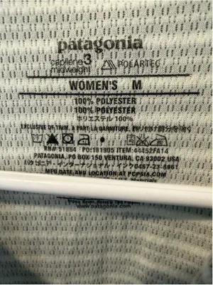 Patagonia Capilene 3 Midweight 1/4 Zip Top Size M Grey White Striped thumbnail 3