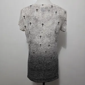 Daytrip Gray Burnout Cross Scoopneck Short Sleeve Tee Size Large thumbnail 5