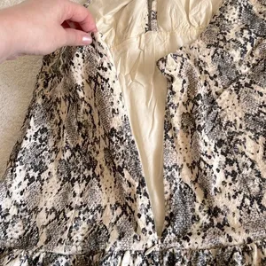 Free People Cecil Halter Mini Dress Snakeskin L Y2K Animal Print thumbnail 9