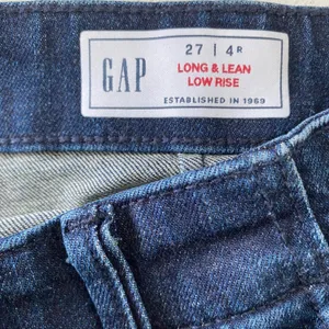 Gap Long & Lean Jeans Womens 27 4R Dark Rinse Low Rise Flare Bootcut 844088 thumbnail 4