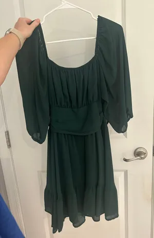 Green Dress Size XS thumbnail 1