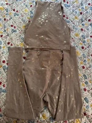 Beyond Yoga Set Tank & Leggings size small thumbnail 2