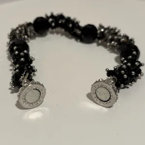 Black Crystal Beaded Magnetic Clasp Bracelet thumbnail 5