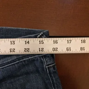 Hudson Jeans Clifton 30 medium wash jeans thumbnail 5