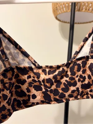 SHEIN Tan and Black Leopard Print One-Piece thumbnail 4