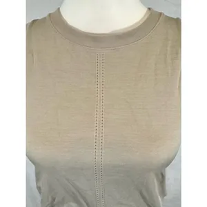 Yogalicious seamless Bridgette active tank in beige size small thumbnail 4