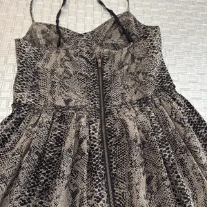 Wilfred Aritzia Silk Snakeskin Bustier Mini Dress Size 0 thumbnail 7
