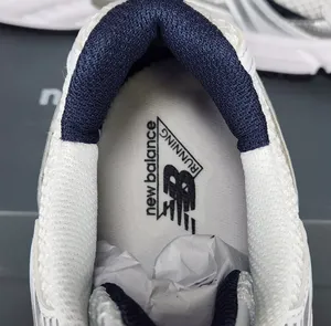 Women's size 5.5/Mens size 4 New Balance 530 white blue silver thumbnail 4
