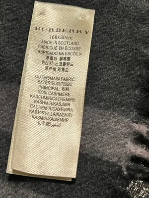 Burberry 100% Cashmere Grey/Black Classic Check Plaid Fringe Unisex Scarf thumbnail 10