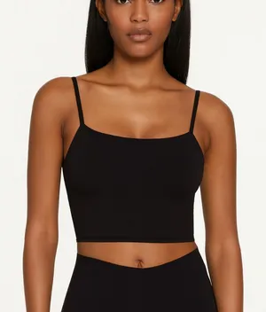 Skims NWT Fits everybody cropped cami Size MEDIUM thumbnail 1