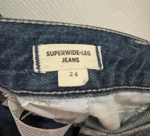 Madewell Superwide-Leg Jeans in Elinwood Wash thumbnail 8