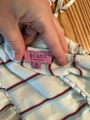 XL Miami Floral Cropped Blouse thumbnail 3