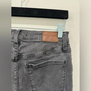 Madewell Cali Demi-Boot Jeans in Tobin Wash Size 28 thumbnail 7