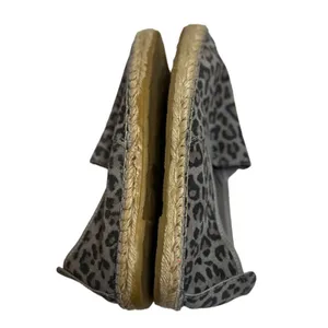 Free people canyon panther gray leopard‎ print slip on espadrille shoes Sz 39 thumbnail 4
