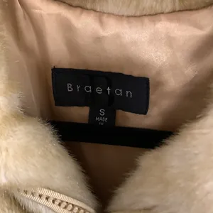 Vintage Vegan Faux Fur Coat Size S thumbnail 2