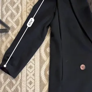 Jules Miller Black Oversize Wool Vintage 1980's Coat, Big Shoulders, S/M. thumbnail 9