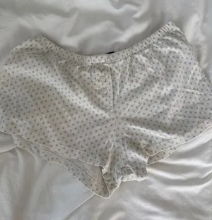 Brandy Melville Shorts thumbnail 1