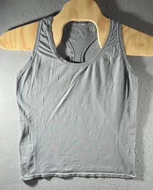 948 | Fabletics Seamless Ribbed‎ Racerback Athletic Tank Top Gray Womens S thumbnail 1