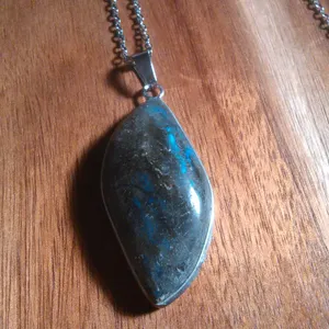 Malagasy Labradorite Stainless Steel Pendant Necklace thumbnail 3