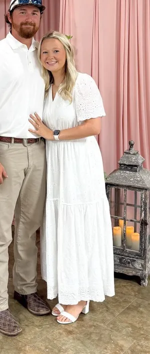 white maxi thumbnail 1