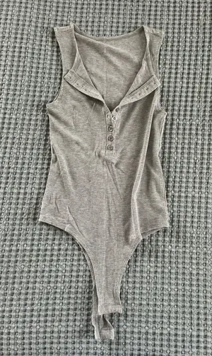 Amazon Bodysuit thumbnail 2