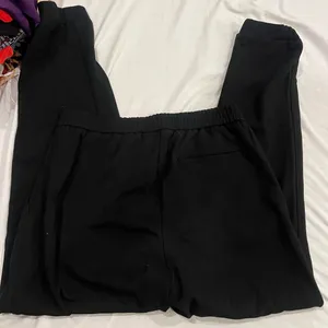 Uniq lo SM Black Wide-Leg Pants thumbnail 3