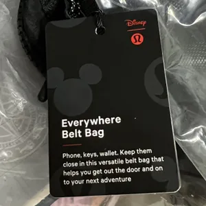 Lululemon Everywhere Belt Bag Sold Out Style Disney Mickey Mouse Black 1L thumbnail 3