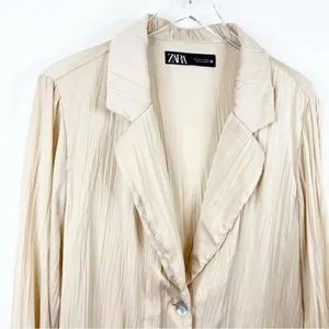 ZARA‎ Satin Crinkle Lightweight Blazer Women's Size S Cream Quiet Luxury thumbnail 4