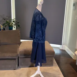 Women’s Navy Tea Length Formal Wedding Dress with Matching Jacket Size 12 NWOT thumbnail 8