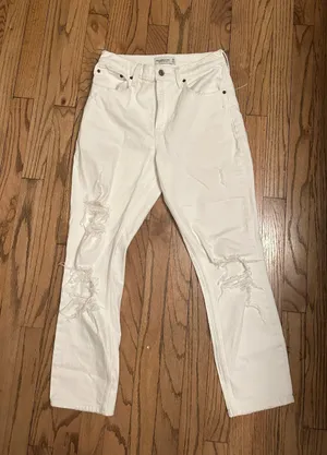 Abercrombie & Fitch White Jeans thumbnail 1