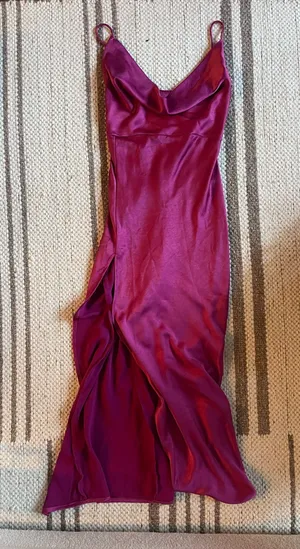 Lioness dress  thumbnail 1