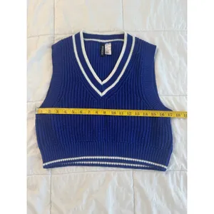 H&M Royal Blue White Rib Knit Cropped Sweater Vest Preppy Tennis Y2K Academia thumbnail 5