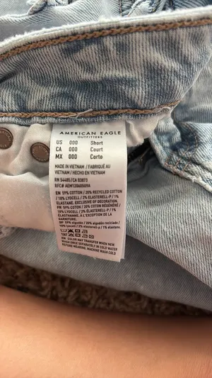 American Eagle Jeans thumbnail 3