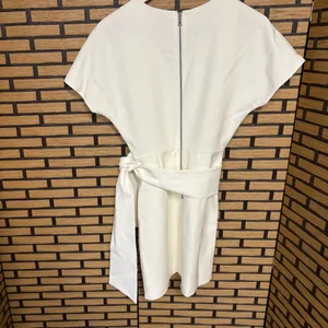 Alice + Olivia Virgil‎ White Dress Size 0 thumbnail 4