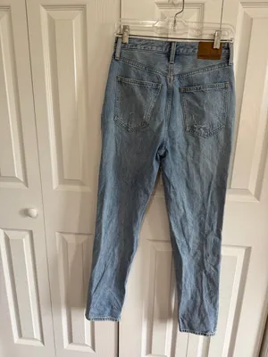 Aritzia Denim Forum The BF High Rise Loose 28" Light wash Size 25 thumbnail 4