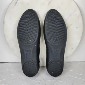 Crocs Laura Ballerina Ballet Flats Womens 10 Black Slip On Comfort Lightweight thumbnail 12