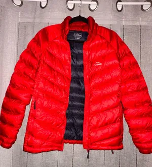 L.L. Bean Men's Ultralight 850 Down Jacket thumbnail 1