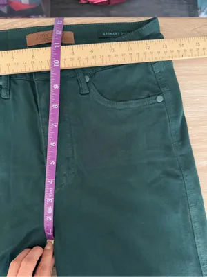 Judy Blue 3/26 Tummy Control Hunter Green Wide Crop Holiday Casual thumbnail 8
