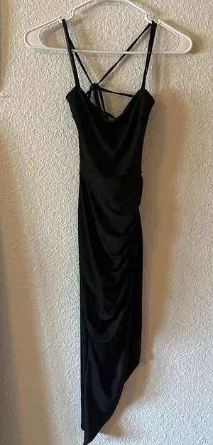 Bodycon Black Windsor Dress thumbnail 1