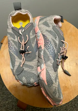 Comfortable new women's running shoes. brand. Size 8.5. $28. thumbnail 1