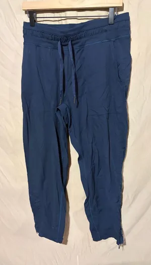 Lululemon Dance Studio Mid-Rise Crop 25" thumbnail 1