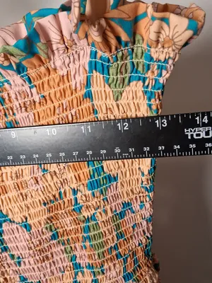 SundayUp Floral Smocked Maxi Dress in Peach & Teal size M fall wedding guest thumbnail 4
