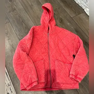 Wild Fable Coral Quilted Jacket Size M Like New thumbnail 1