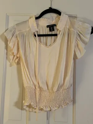 White Size S thumbnail 1