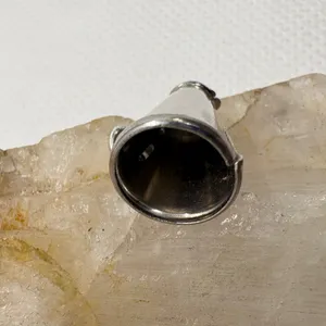 Vintage Megaphone Charm‎ Silver Tone Cheerleader Spirit Magnetic Pendant 1.97g thumbnail 4