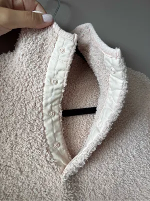 Skims Women’s Powder Pink Teddy Bouclé Sherpa High Neck Fleece Size S/M thumbnail 3